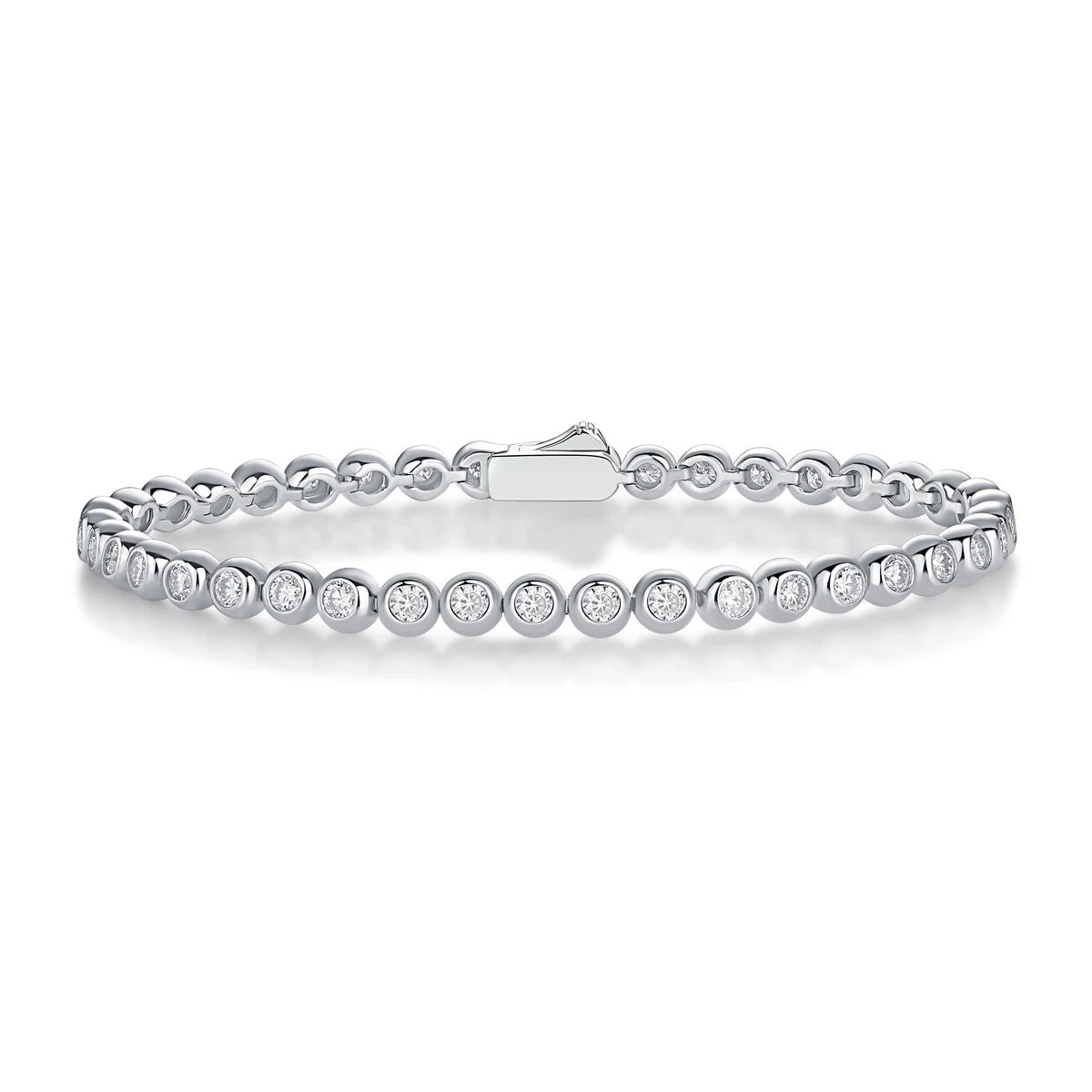 Cévana Lueur Éternelle Moissanite Bracelet