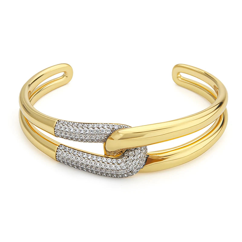 Cévana Éternelle Knot Cuff