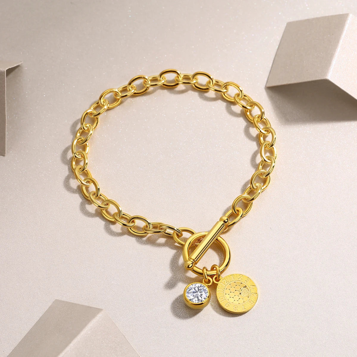 Cévana Aurelia Charm Link Bracelet