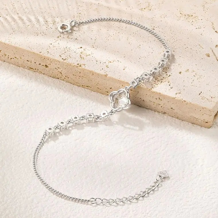 Cévana Fortuna Clover Bracelet