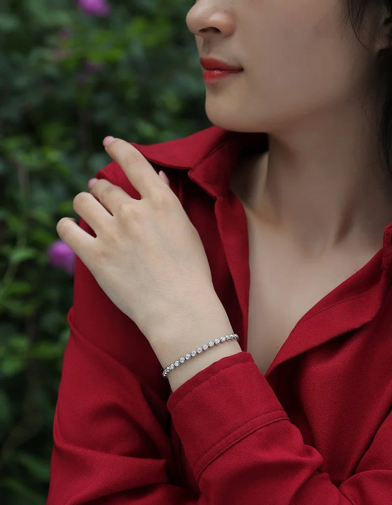Cévana Lueur Éternelle Moissanite Bracelet