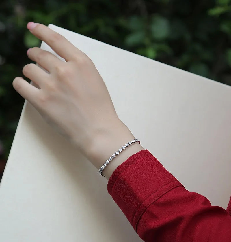 Cévana Lueur Éternelle Moissanite Bracelet